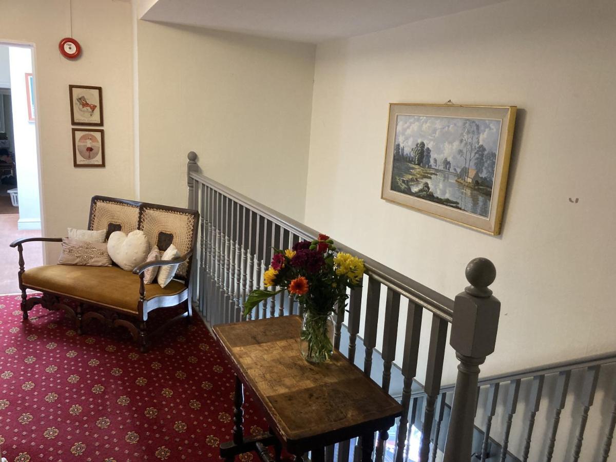 Thorverton Arms Eksteriør billede